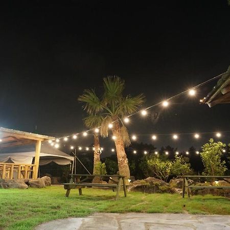 ג'גו Aurora Hotel מראה חיצוני תמונה