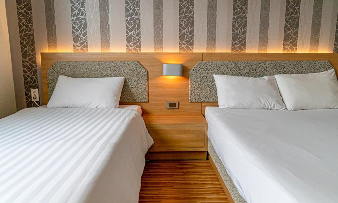 ג'גו Aurora Hotel מראה חיצוני תמונה