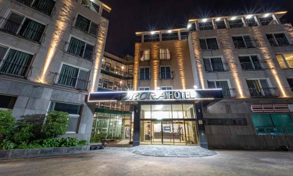 ג'גו Aurora Hotel מראה חיצוני תמונה